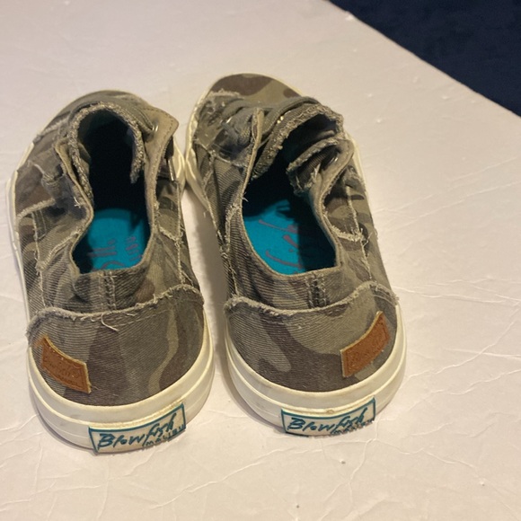 BLOWFISH size 9 camo print, green, black brown. - Picture 7 of 8